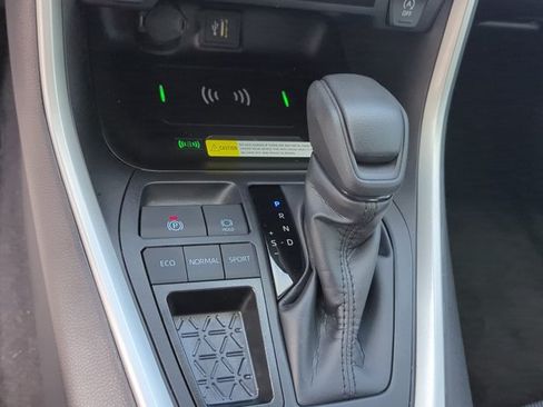 Certified 2024 Toyota RAV4 XLE w/ Convenience Package FWD image 23