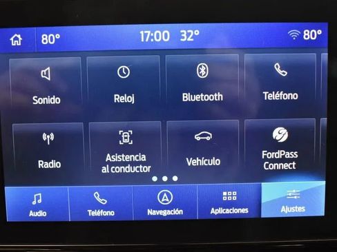 Used 2022 Ford Explorer Limited image 26