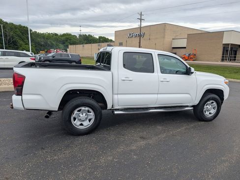 Used 2023 Toyota Tacoma SR AWD/4WD image 8