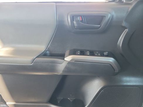 Used 2023 Toyota Tacoma SR5 RWD image 19