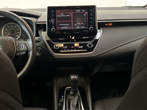 Used 2022 Toyota Corolla SE FWD image 32