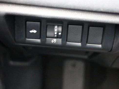 Used 2022 Subaru Legacy Premium image 19