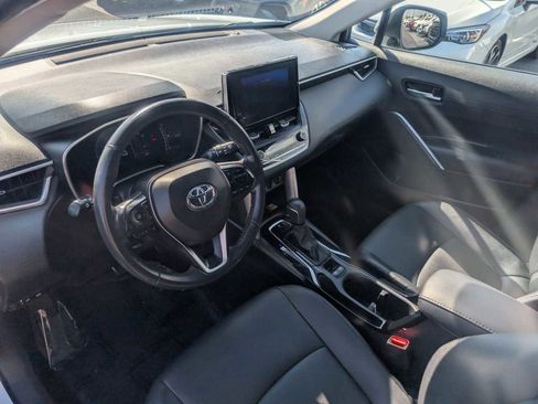 Certified 2023 Toyota Corolla Cross XLE w/ Convenience Package FWD image 18