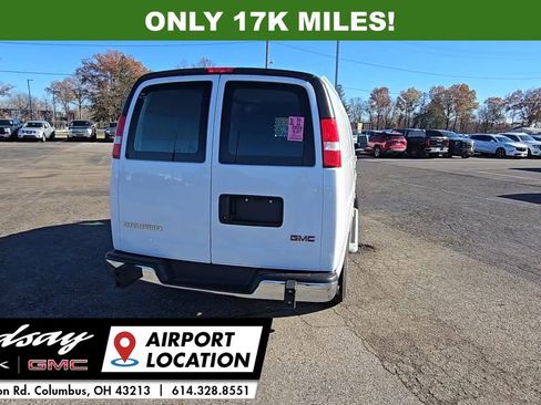 Used 2024 GMC Savana 2500 w/ Driver Convenience Package image 8