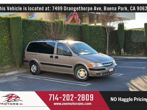 Used 2004 Chevrolet Venture LS w/ Easy Order Package image 2