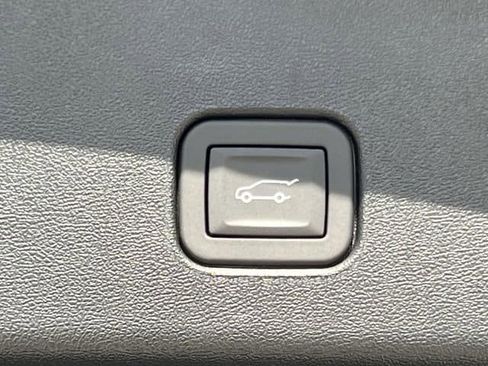 New 2025 Cadillac Optiq Sport 1 image 24