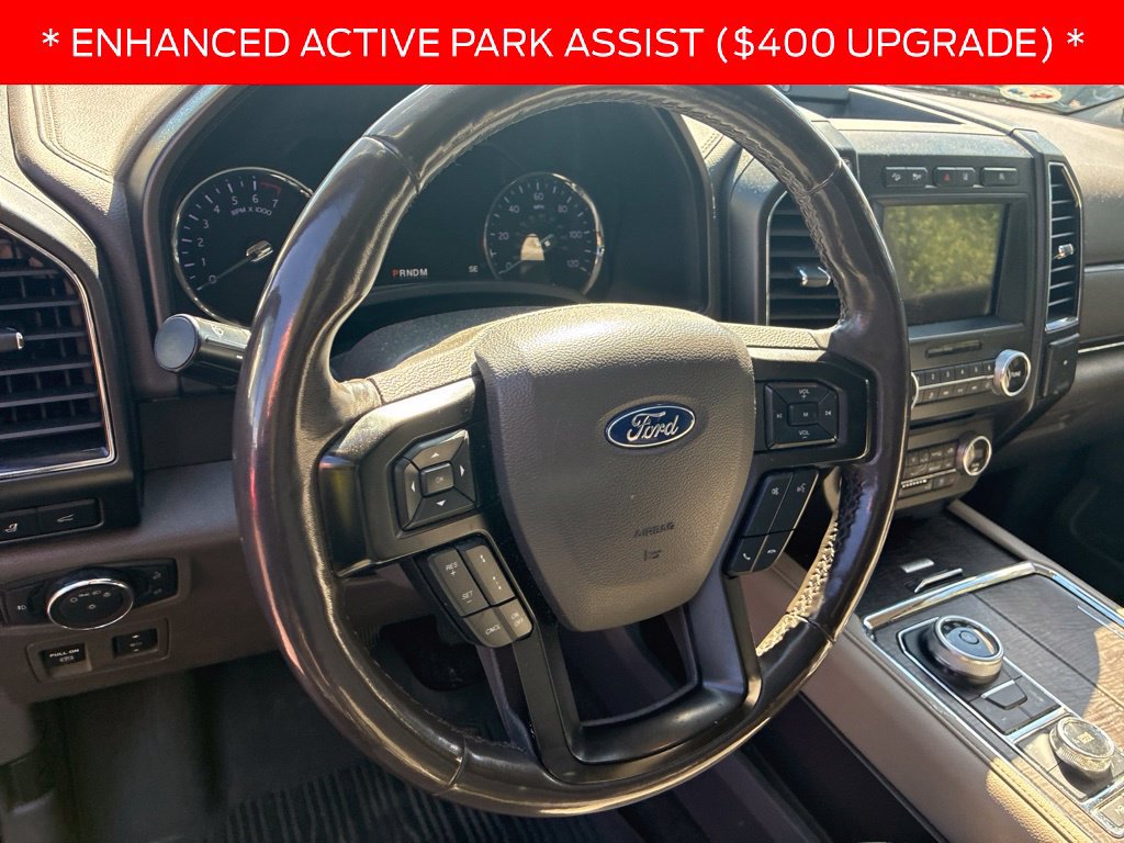 Used 2018 Ford Expedition Limited w/ Equipment Group 301A AWD/4WD image 9
