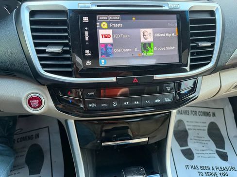 Used 2016 Honda Accord EX-L image 25