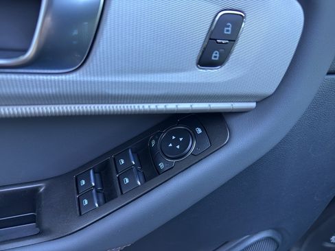 New 2026 Ford Explorer Active AWD/4WD image 16