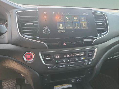 Certified 2022 Honda Passport TrailSport image 12