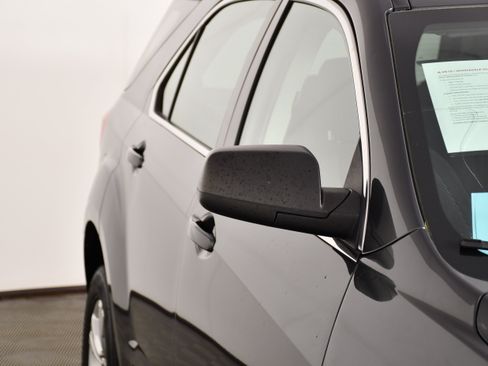 Used 2017 Chevrolet Equinox LS FWD image 14