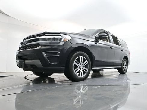 Used 2023 Ford Expedition Limited AWD/4WD image 43