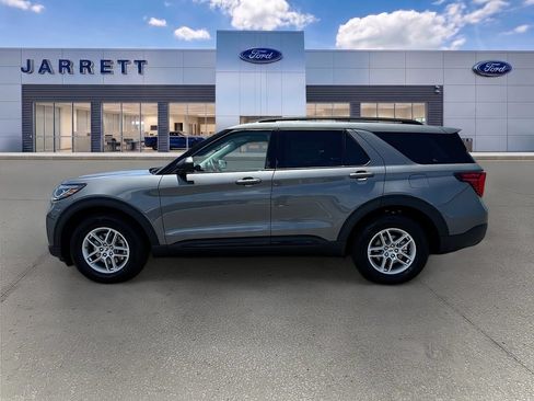 New 2026 Ford Explorer Active w/ Active Comfort Package RWD image 4