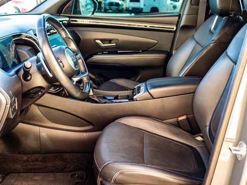 Used 2022 Hyundai Santa Cruz Limited image 25