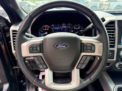 Used 2019 Ford F250 Platinum w/ Platinum Ultimate Package image 25