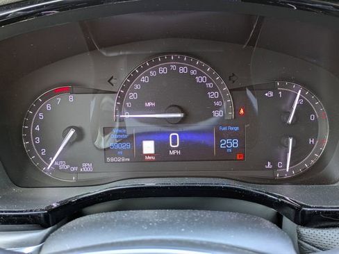 Used 2017 Cadillac XT5 Luxury w/ Driver Awareness Package AWD/4WD image 29