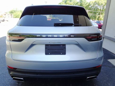 Used 2019 Porsche Cayenne AWD/4WD image 6