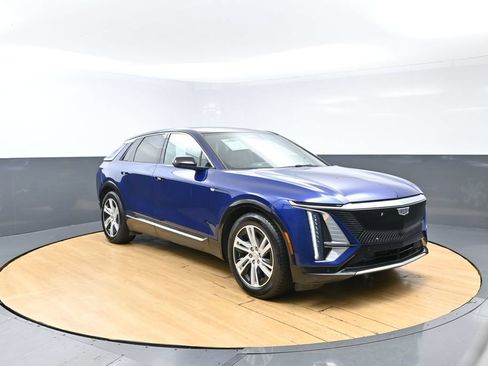 Used 2024 Cadillac Lyriq Tech RWD image 5
