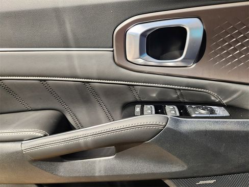 New 2026 Kia Sorento SX image 17