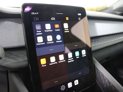 Used 2022 Polestar Polestar 2 image 28