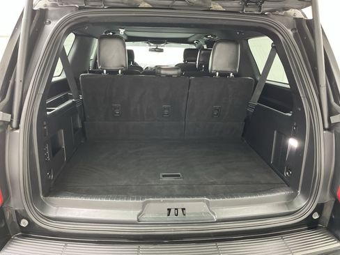 Used 2018 Ford Expedition Max XLT w/ Equipment Group 202A AWD/4WD image 33