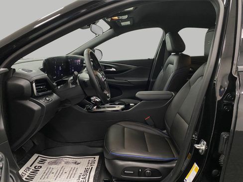 Used 2026 Buick Envista Sport Touring w/ Convenience I Package FWD image 26