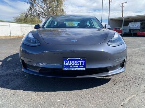 Used 2023 Tesla Model 3 Standard Range image 13