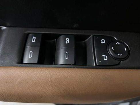 New 2025 GMC Canyon AT4 w/ Nightfall Edition AWD/4WD image 23