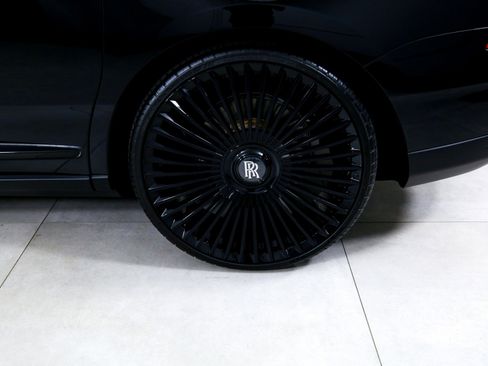 Used 2023 Rolls-Royce Cullinan AWD/4WD image 43
