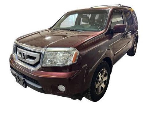 Used 2010 Honda Pilot Touring image 1