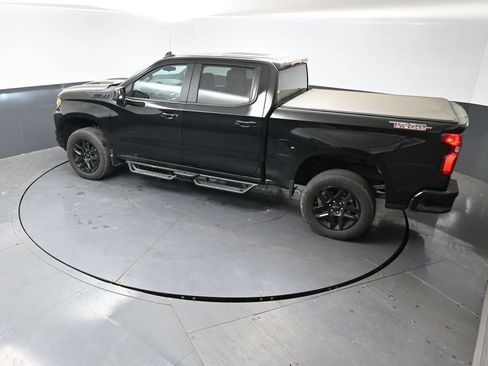 Used 2024 Chevrolet Silverado 1500 LT Trail Boss w/ LPO, Dark Essentials Package AWD/4WD image 20