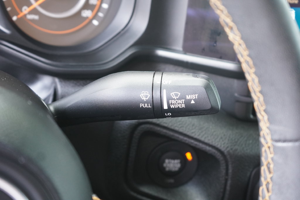 Used 2024 Jeep Wrangler Sport AWD/4WD image 15