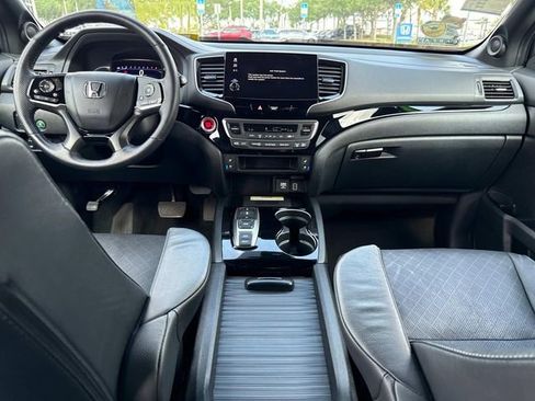 Certified 2023 Honda Passport Elite image 14