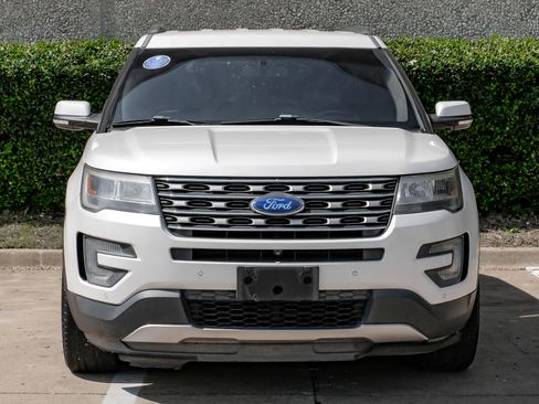 Used 2016 Ford Explorer Limited image 7