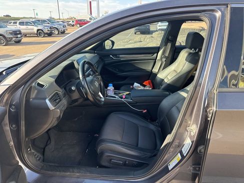 Used 2019 Honda Accord Sport image 8