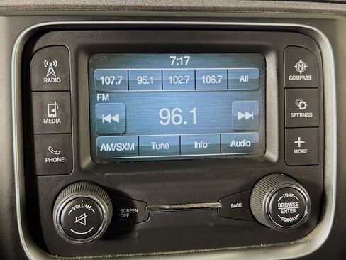 Used 2015 RAM 1500 Express image 26