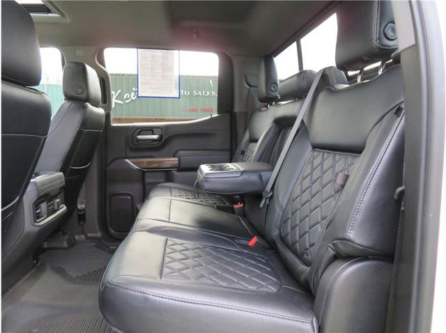 Used 2021 Chevrolet Silverado 1500 RST w/ Convenience Package II AWD/4WD image 6