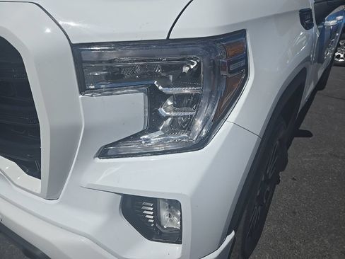 Used 2020 GMC Sierra 1500 Elevation w/ Elevation Value Package AWD/4WD image 32