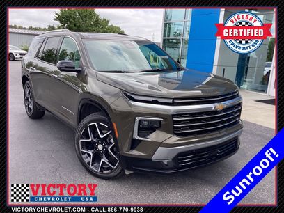 Used 2024 Chevrolet Traverse RS