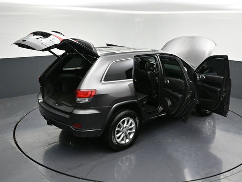 Used 2021 Jeep Grand Cherokee Laredo X image 34