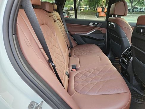 Used 2026 BMW X5 xDrive40i w/ M Sport Package AWD/4WD image 18