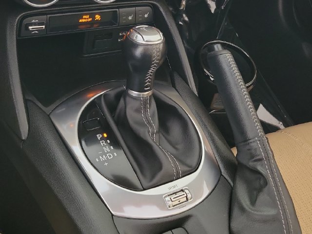 Used 2020 MAZDA MX-5 Miata RF Grand Touring RWD image 29