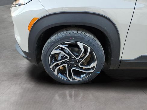 New 2026 Chevrolet TrailBlazer RS w/ Convenience Package FWD image 9