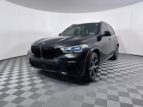 Used 2022 BMW X5 xDrive45e w/ M Sport Package AWD/4WD image 16