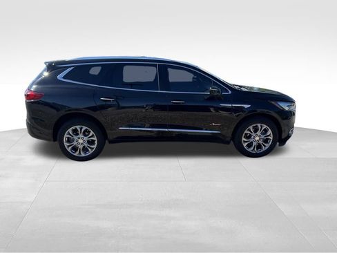Used 2020 Buick Enclave Avenir w/ Avenir Technology Package AWD/4WD image 7