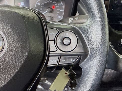 Used 2024 Toyota Corolla LE FWD image 15