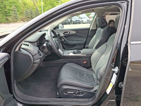Used 2025 Acura TLX w/ Technology Package FWD image 3