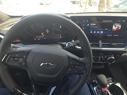 New 2026 Chevrolet Trax RS w/ Sunroof Package image 7