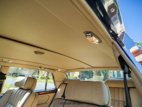 Used 1996 Rolls-Royce Silver Dawn RWD image 41