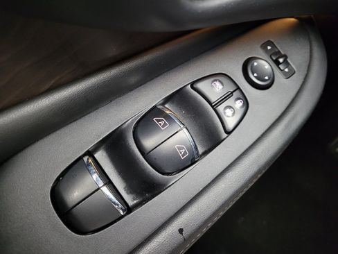 Used 2019 Nissan Murano Platinum FWD image 27